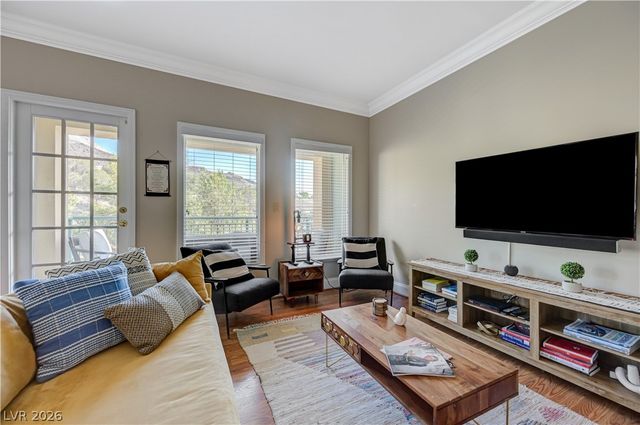 30 Strada Di Villaggio 325, Henderson, NV 89011