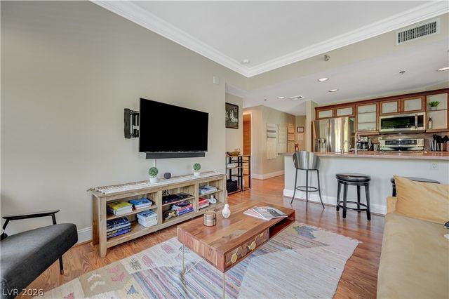 30 Strada Di Villaggio 325, Henderson, NV 89011