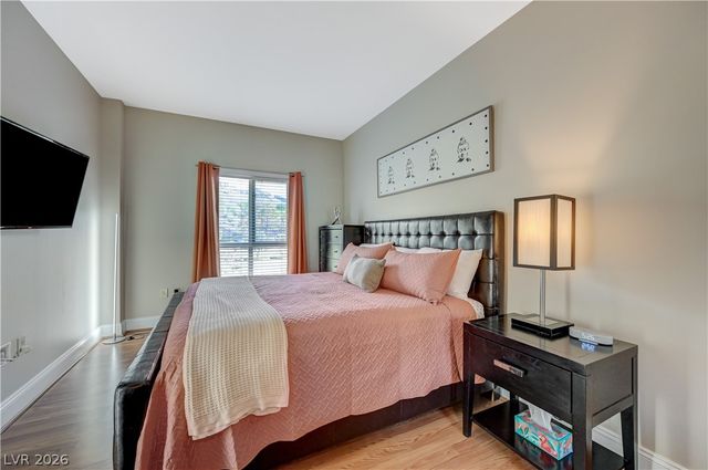 30 Strada Di Villaggio 325, Henderson, NV 89011