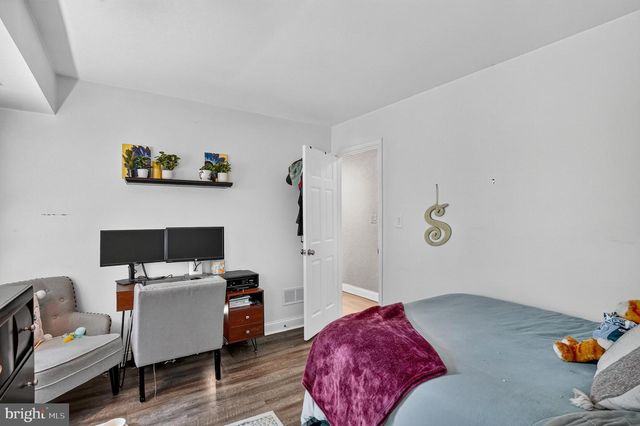 54-B W BLUEBELL LN, Mount Laurel, NJ 08054