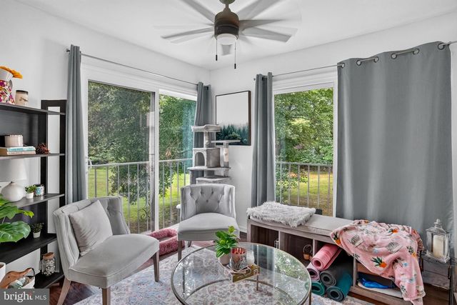 54-B W BLUEBELL LN, Mount Laurel, NJ 08054