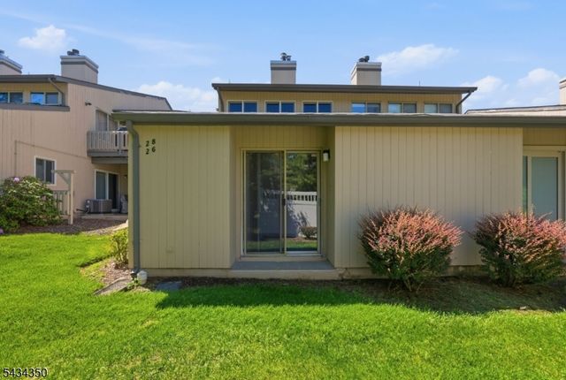 26 Hart Dr, West Orange Twp., NJ 07052