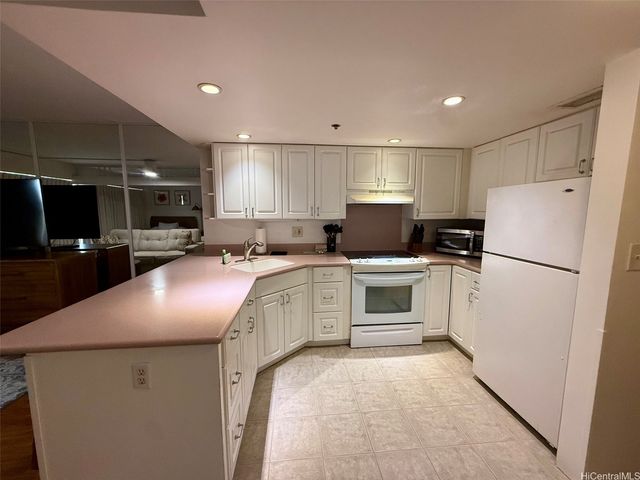1777 Ala Moana Boulevard 1829, Honolulu, HI 96815