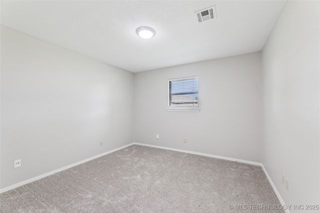 1112 W 20th Street, Claremore, OK 74017