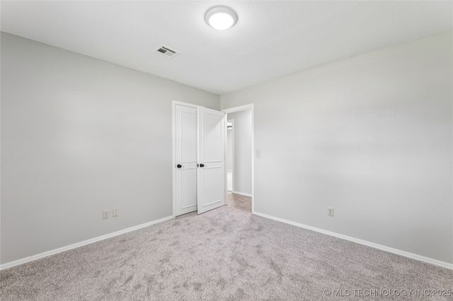 1112 W 20th Street, Claremore, OK 74017