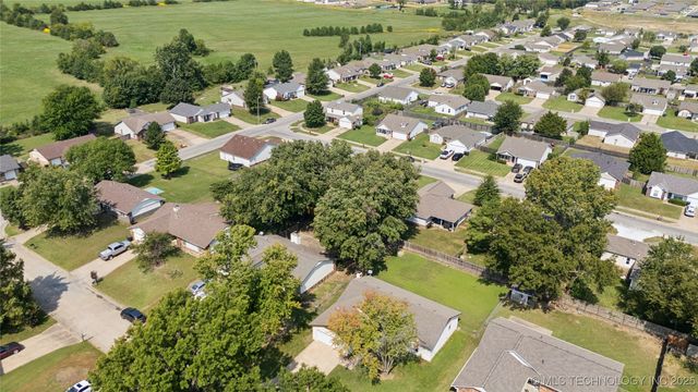 1112 W 20th Street, Claremore, OK 74017