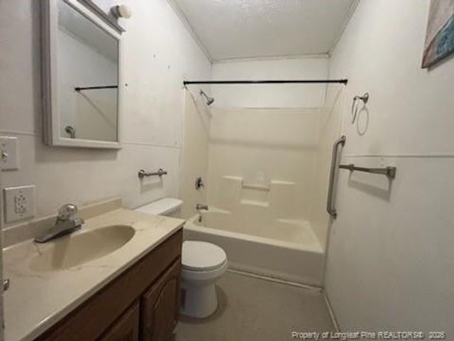 400 McLeod Road, Red Springs, NC 28377