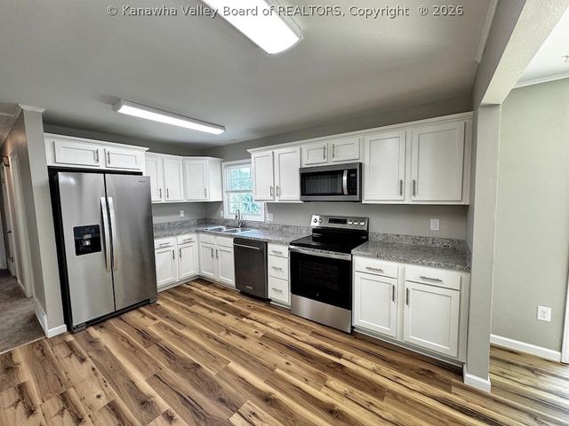 5201 Joy Lane, Charleston, WV 25313