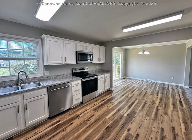 5201 Joy Lane, Charleston, WV 25313
