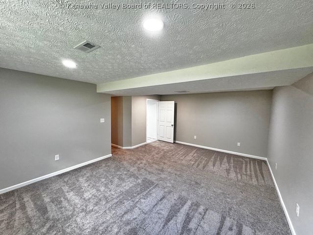 5201 Joy Lane, Charleston, WV 25313
