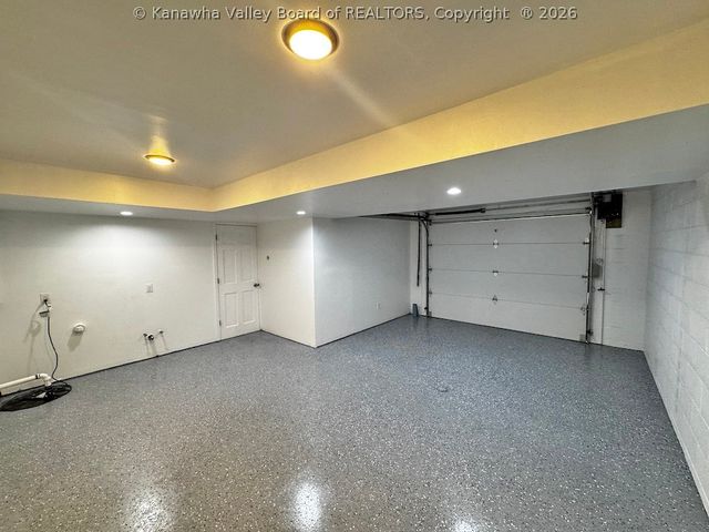 5201 Joy Lane, Charleston, WV 25313