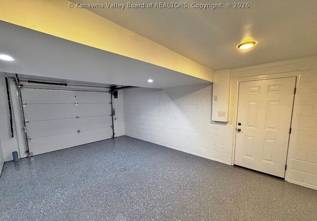 5201 Joy Lane, Charleston, WV 25313