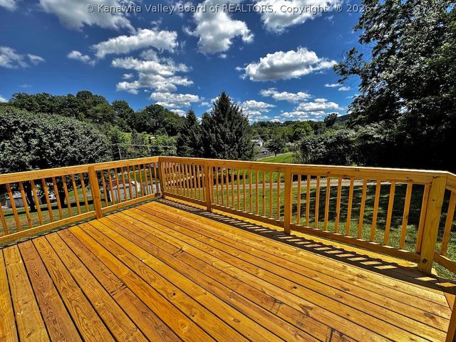 5201 Joy Lane, Charleston, WV 25313