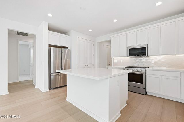 35785 N HUMITE Street, San Tan Valley, AZ 85144