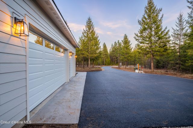 150 Atlanta WAY, Spirit Lake, ID 83869