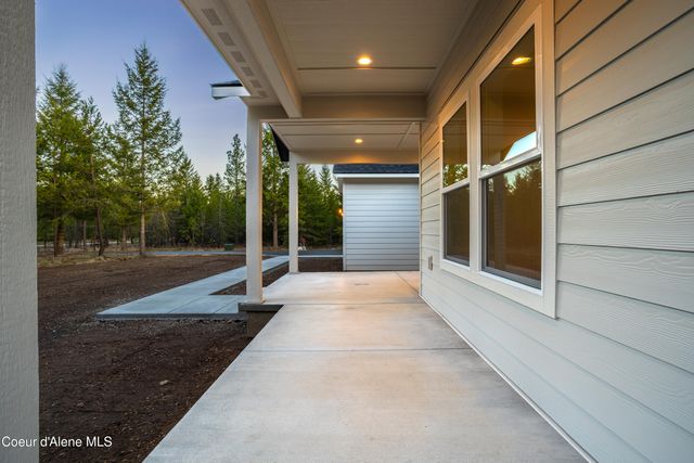 150 Atlanta WAY, Spirit Lake, ID 83869