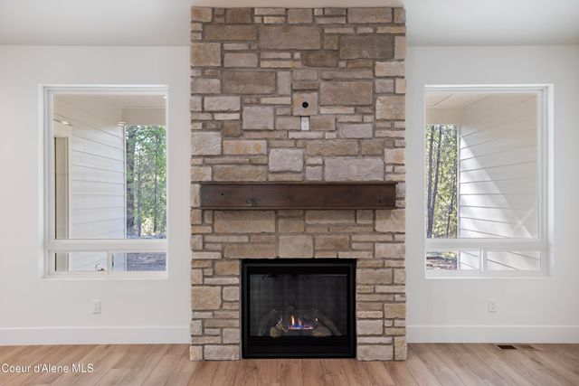 150 Atlanta WAY, Spirit Lake, ID 83869