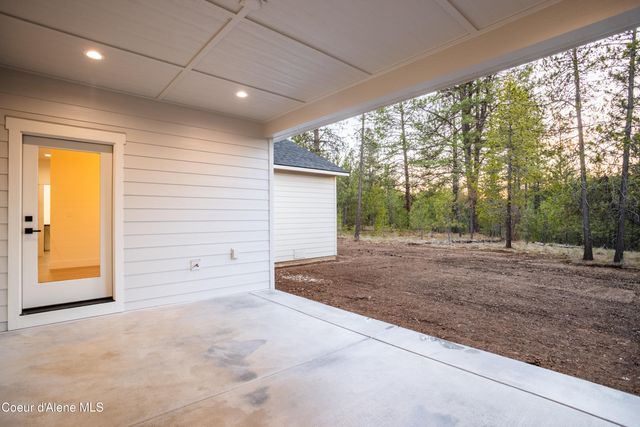 150 Atlanta WAY, Spirit Lake, ID 83869