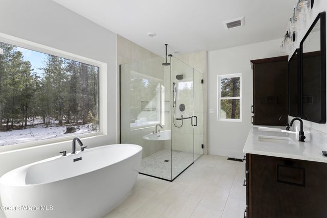 150 Atlanta WAY, Spirit Lake, ID 83869