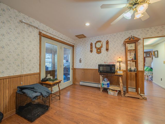 21 Waller St Street, Piercefield, NY 12973