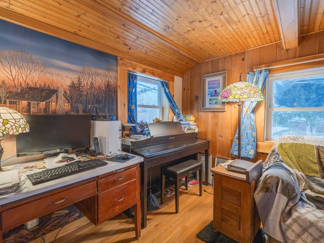 21 Waller St Street, Piercefield, NY 12973