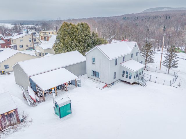 21 Waller St Street, Piercefield, NY 12973