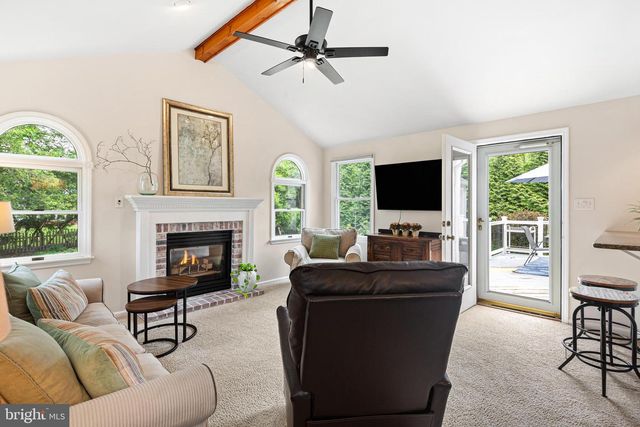 809 W REDMAN AVE, Haddonfield, NJ 08033