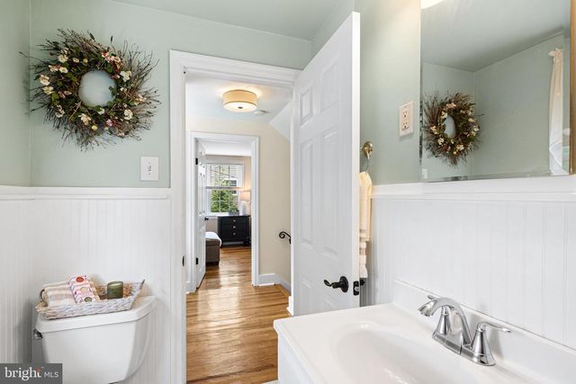 809 W REDMAN AVE, Haddonfield, NJ 08033