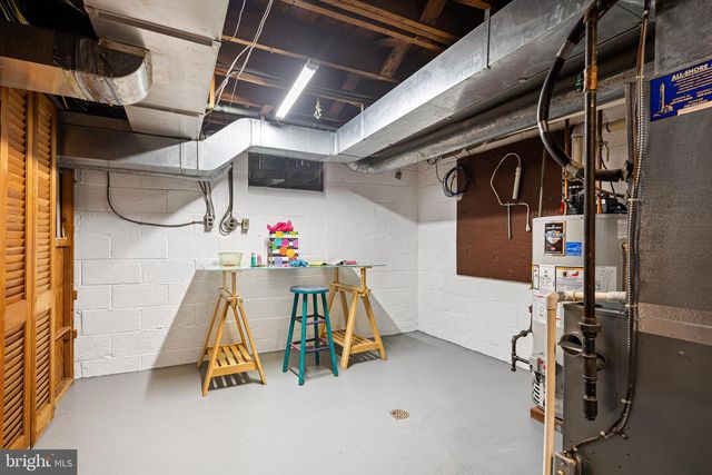 809 W REDMAN AVE, Haddonfield, NJ 08033
