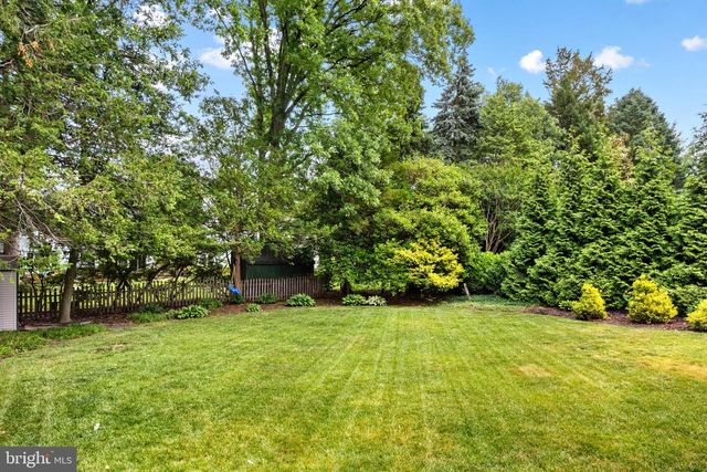 809 W REDMAN AVE, Haddonfield, NJ 08033