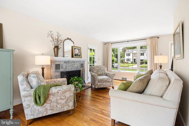 809 W REDMAN AVE, Haddonfield, NJ 08033