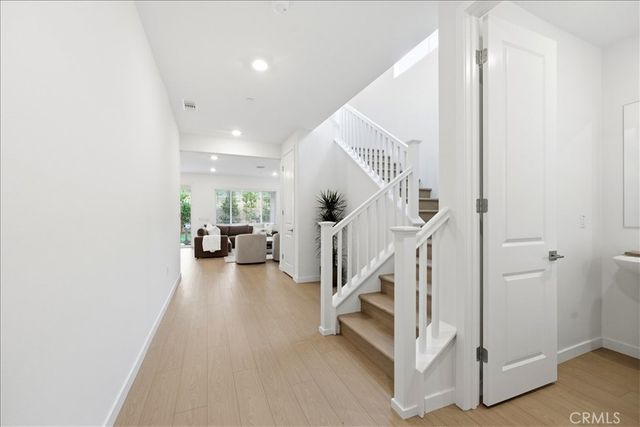 23716 Wilcox Drive, Newhall, CA 91321
