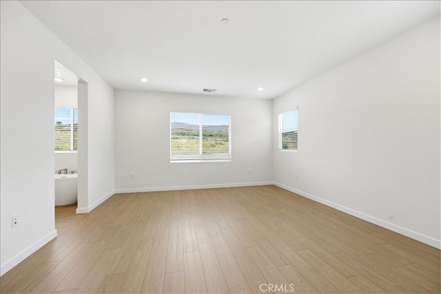 23716 Wilcox Drive, Newhall, CA 91321