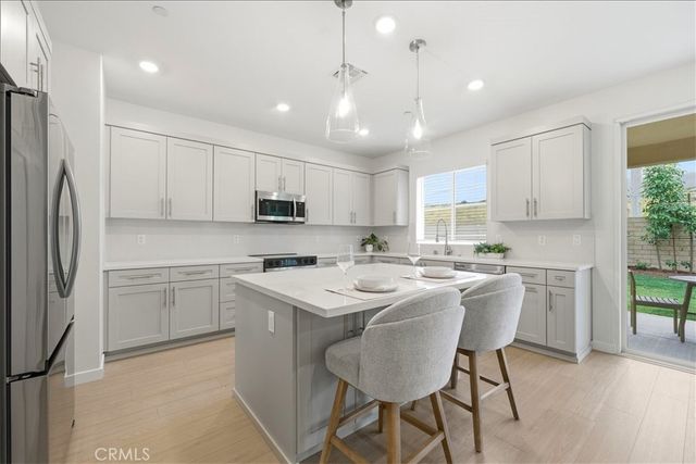 23716 Wilcox Drive, Newhall, CA 91321