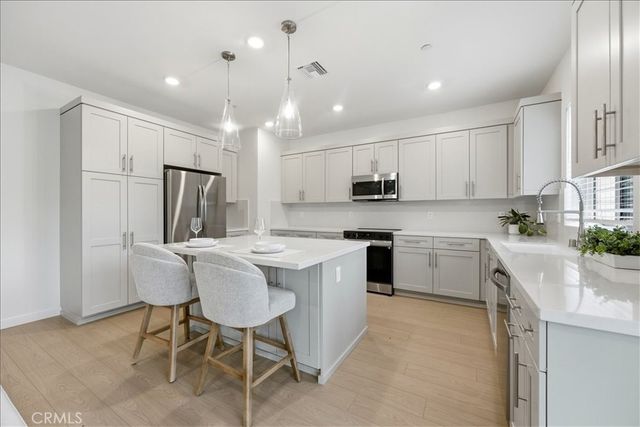 23716 Wilcox Drive, Newhall, CA 91321