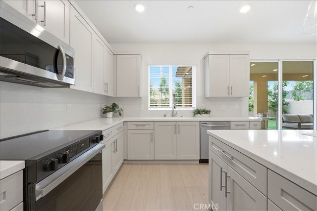 23716 Wilcox Drive, Newhall, CA 91321