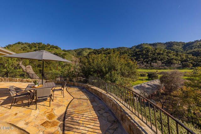 10522 Creek Road, Ojai, CA 93023