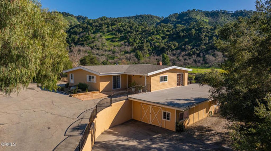10522 Creek Road, Ojai, CA 93023