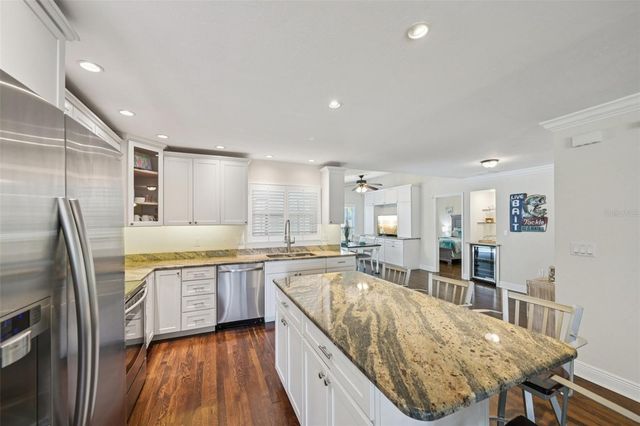 6216 45TH STREET W, Bradenton, FL 34210