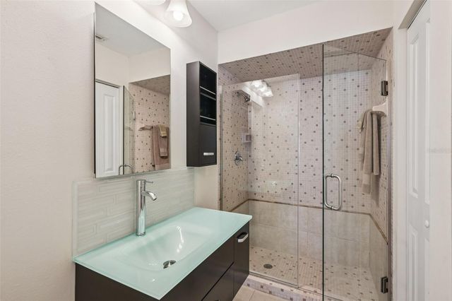 6216 45TH STREET W, Bradenton, FL 34210