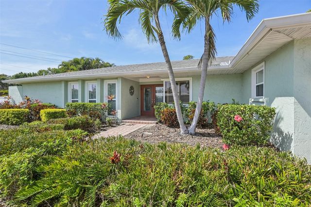 6216 45TH STREET W, Bradenton, FL 34210