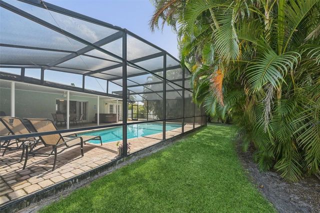 6216 45TH STREET W, Bradenton, FL 34210