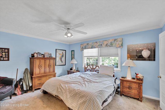 1803 Grantham Ct, Louisville, KY 40222