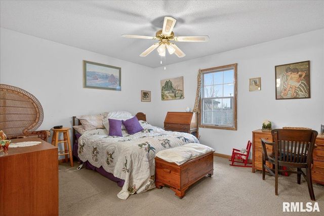 3120 Cascade Drive, Springfield, IL 62704