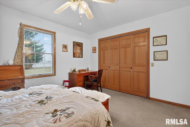 3120 Cascade Drive, Springfield, IL 62704