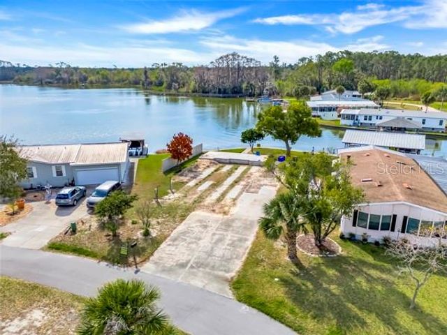 1629 SUNSHINE LANE, Tavares, FL 32778