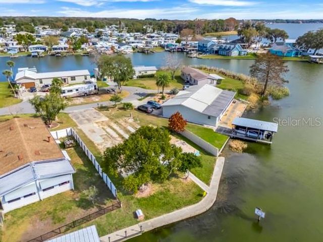 1629 SUNSHINE LANE, Tavares, FL 32778