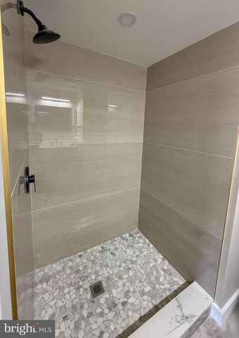 1723 GABRIEL CT, Crofton, MD 21114