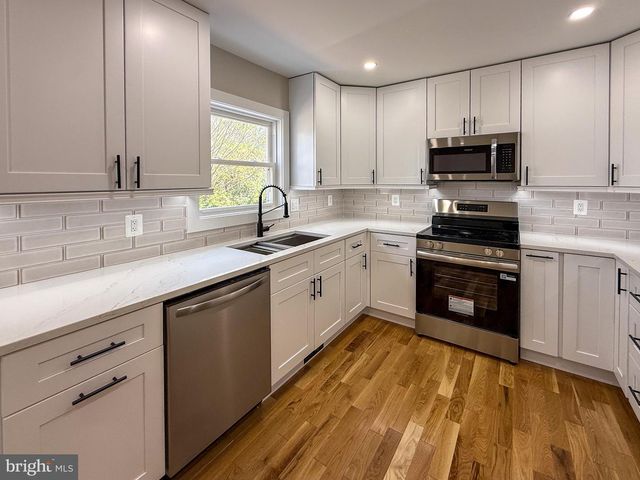 1723 GABRIEL CT, Crofton, MD 21114