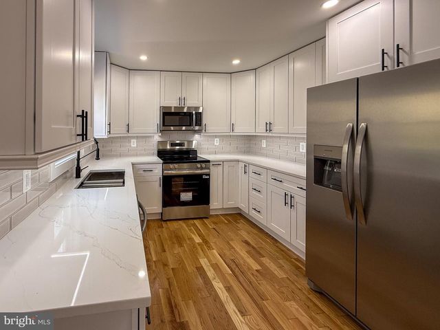 1723 GABRIEL CT, Crofton, MD 21114